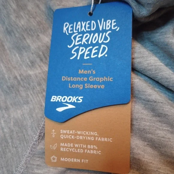 Brooks Women's‎ Run Merry Shirt Long Sleeves Christmas Holiday Active Size XXL - Picture 8 of 15